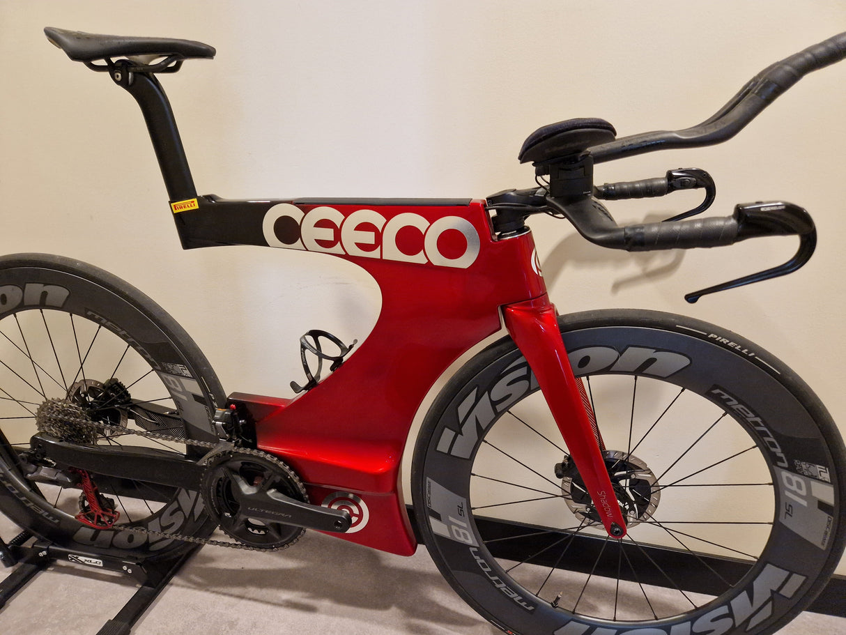 Ceepo Shadow - Shimano Ultegra Di2 - Hirro Fade - Medium (Ex-Demo)