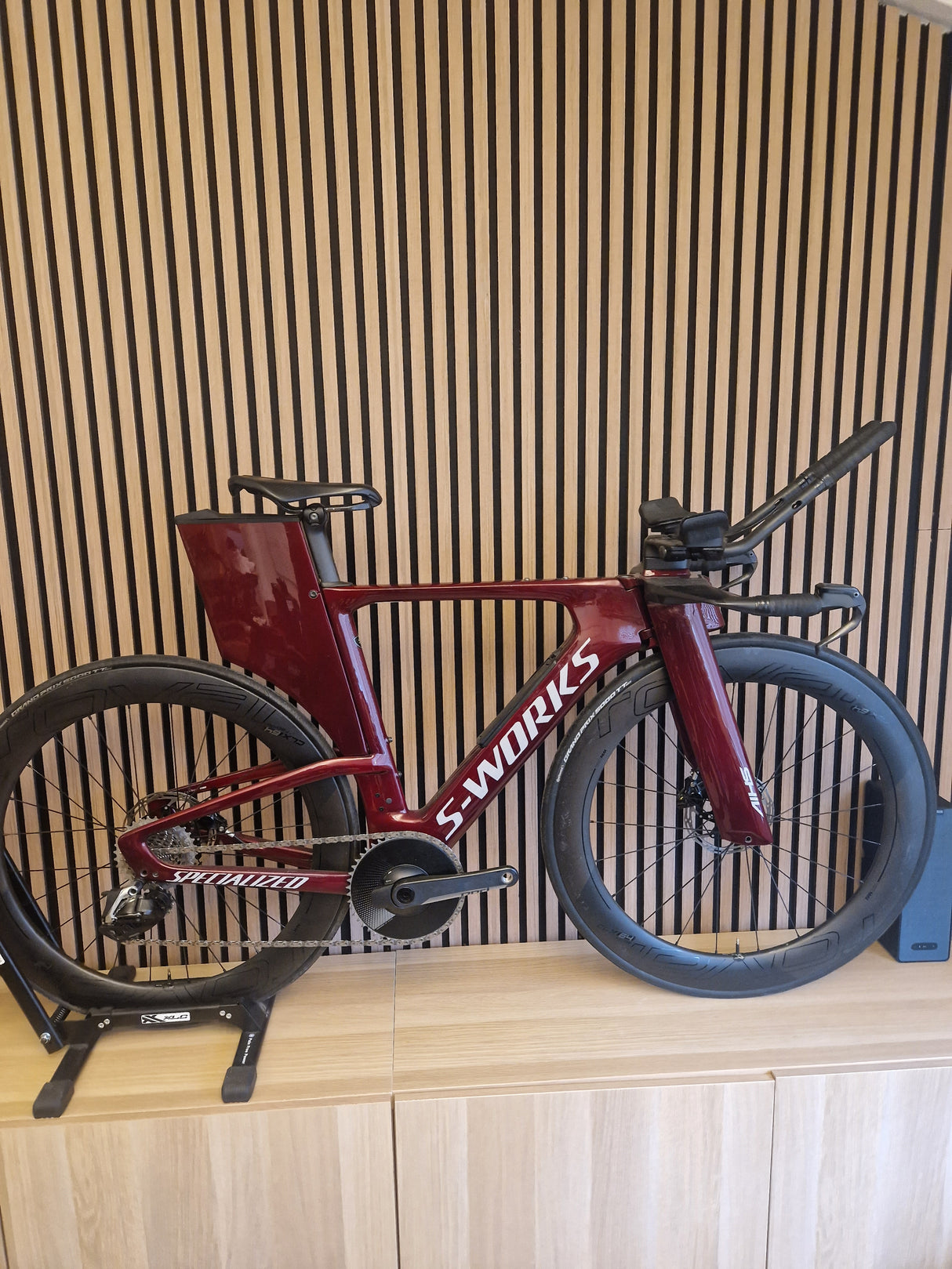 S-Works Shiv (Small) - SRAM Red AXS & Roval Rapide CLX 64 Wheels