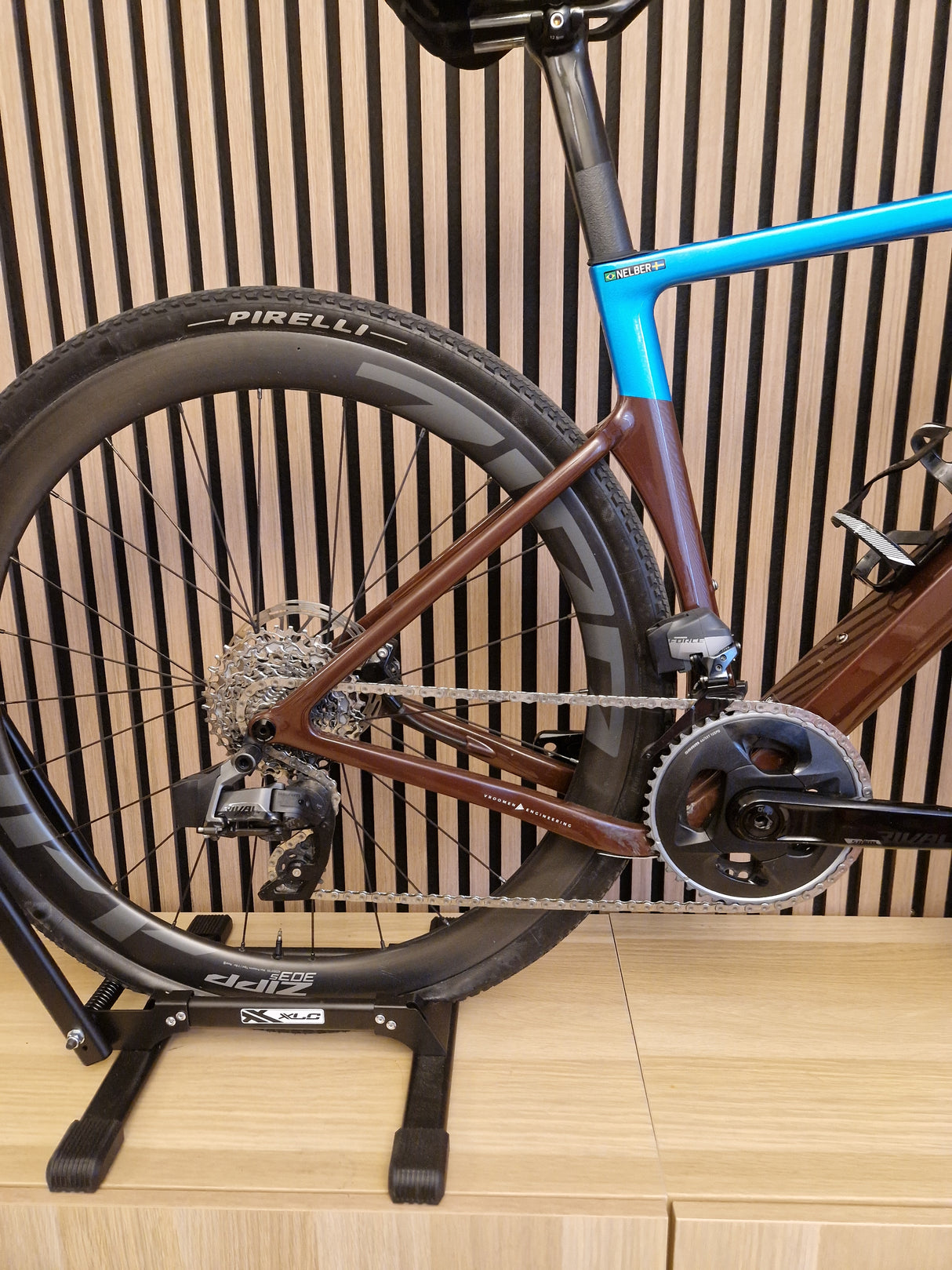 3T Exploro - SRAM Force/Rival AXS - Zipp 303s Wheelset - 51cm (Used)