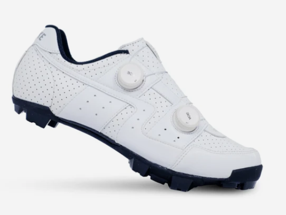 Lake MX30G Wide Cycling Shoes (White Clarino, Size 42.5)
