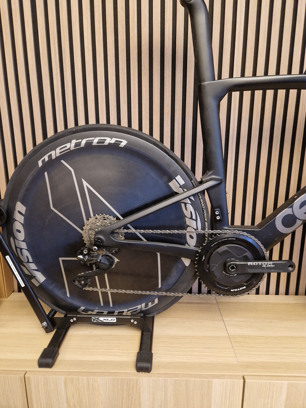 Ceepo Viper Triathlon Bike - Shimano 105 Di2 - Vision Metron 91 & Metron Disc (Ex-Demo)